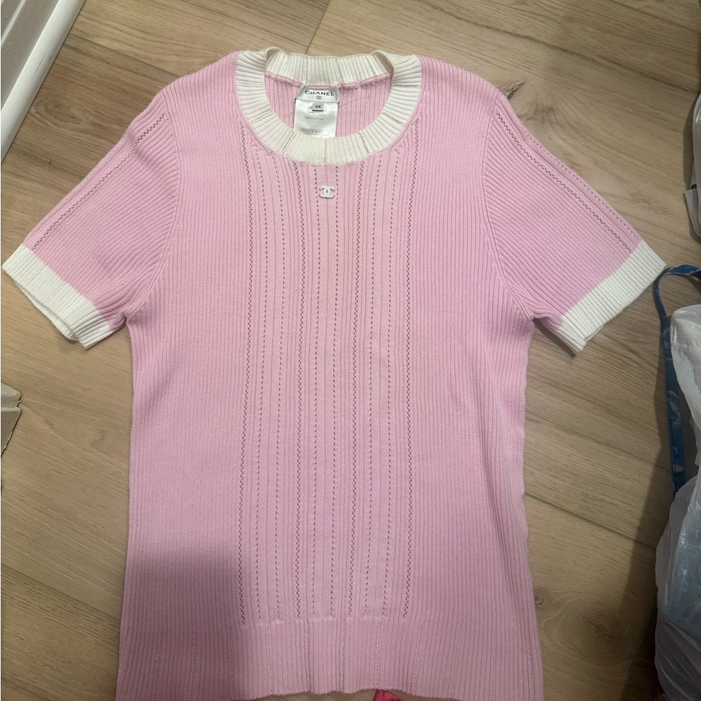 SOLD!! CHANEL 23P Pink and Cream Knit Sweater